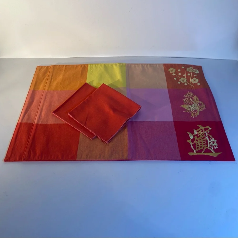 Set Of 2 Pier 1 Color Block Embroidery Striped Reversible Placemats & 2 Napkins